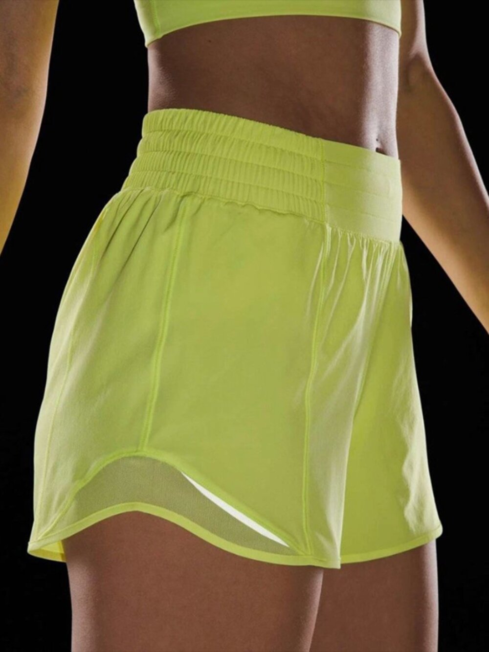NWOT Lululemon Hotty Hot Hi-Rise Lined Short 4” Color: Electric Lemon Size 4